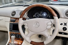 Mercedes-Benz CLK 200 Elegance 1 Former Keeper + Just Serviced by Mercedes + Rare Spec - Thumb 15