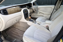 Jaguar X-Type 2.1 V6 Automatic + 1 Former Keeper + Comprehenisve History - Thumb 2