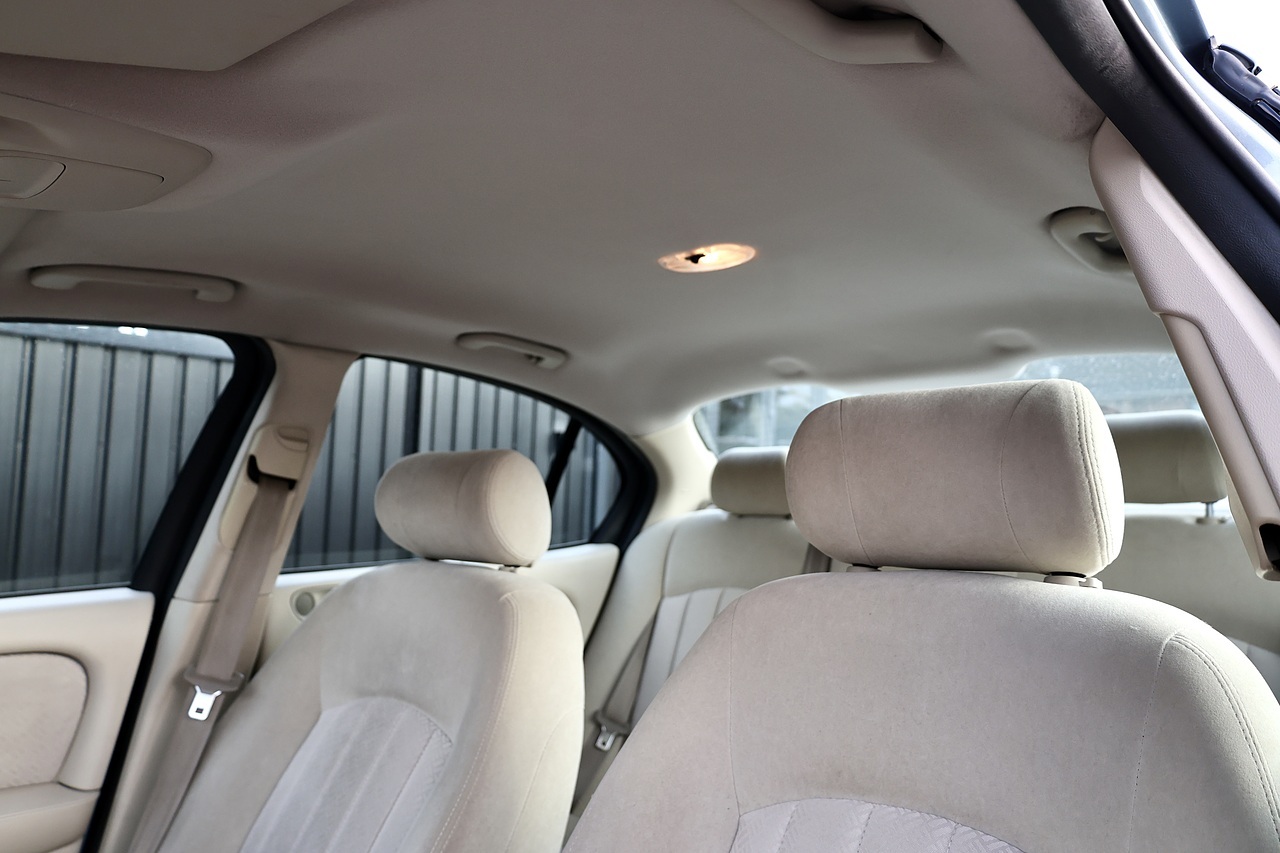 Jaguar X-Type 2.1 V6 Automatic + 1 Former Keeper + Comprehenisve History - Large 10