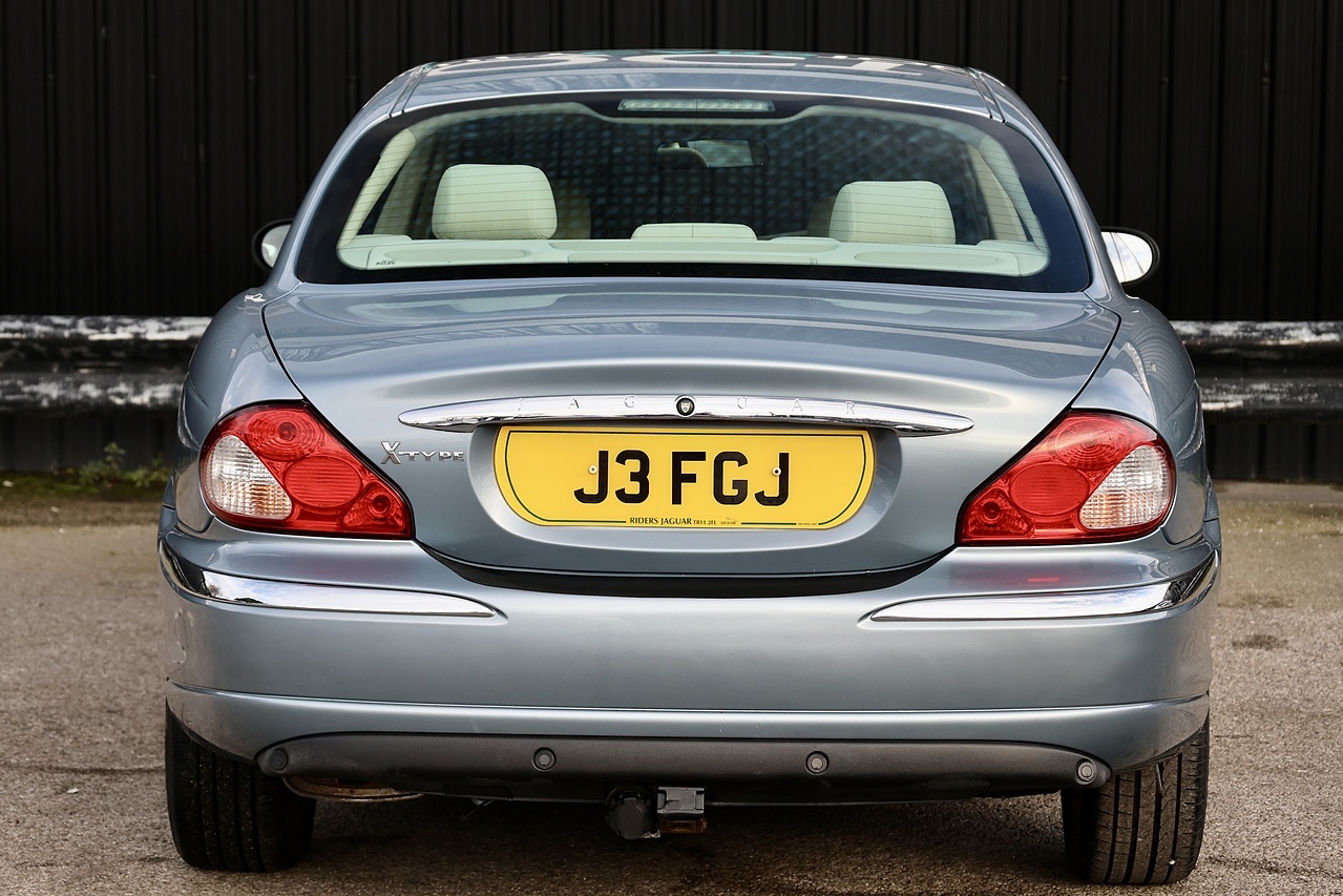 Jaguar X-Type 2.1 V6 Automatic + 1 Former Keeper + Comprehenisve History - Large 4