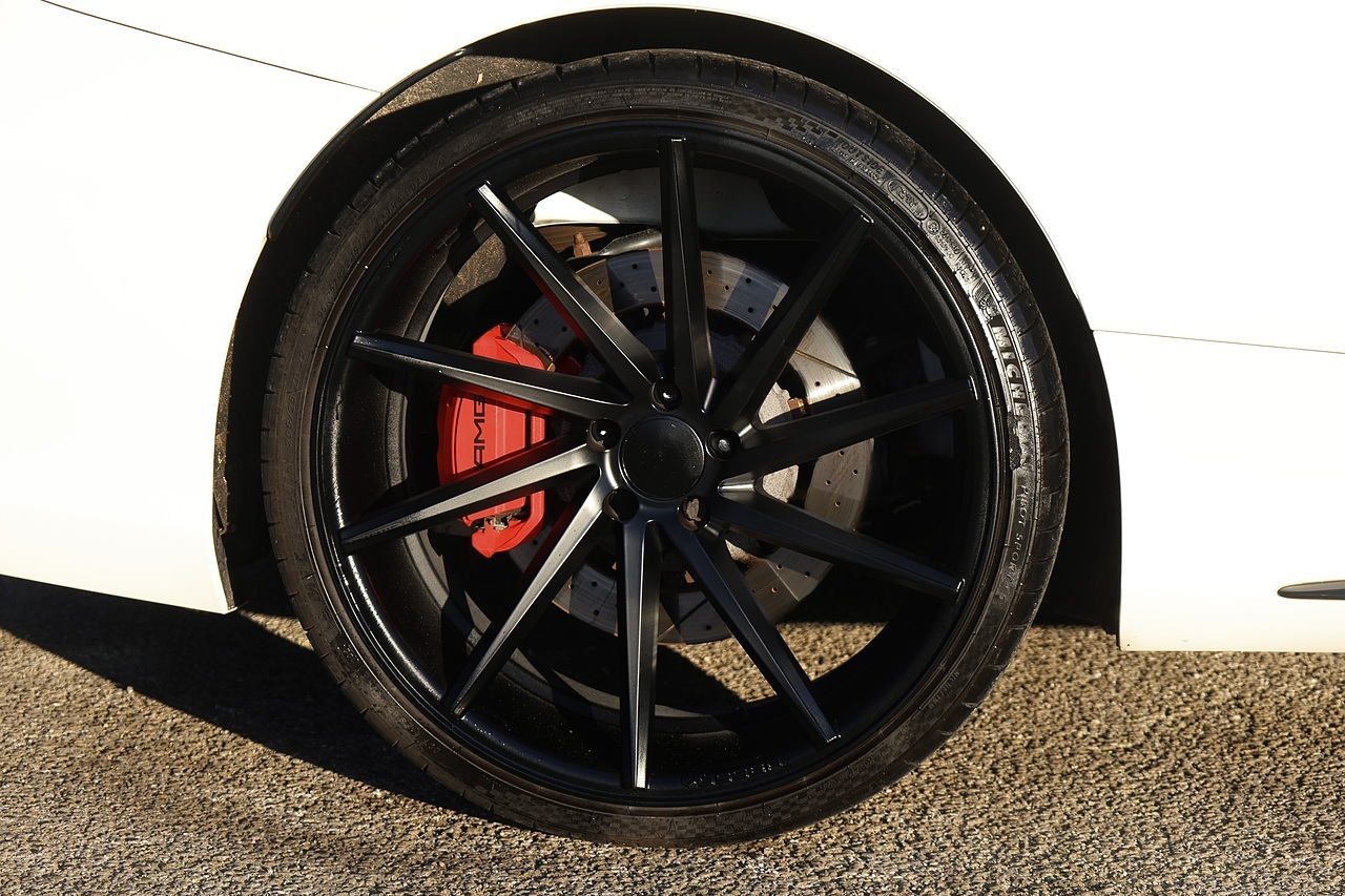 Mercedes-Benz S63 AMG Convertible Designo + Exclsuive Pack + Night Pack + £151,000 List Price - Large 25