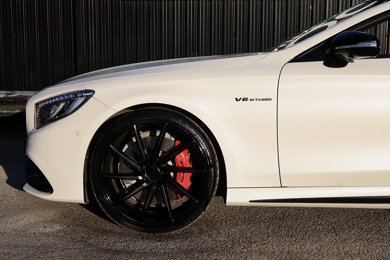 Mercedes-Benz S63 AMG Convertible Designo + Exclsuive Pack + Night Pack + £151,000 List Price - Large 19