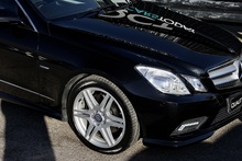 Mercedes-Benz E350 CDI AMG Sport Coupe 2 Former Keepers + Full History + Heated Seats + COMAND - Thumb 15