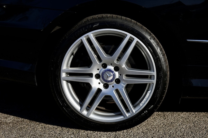 Mercedes-Benz E350 CDI AMG Sport Coupe 2 Former Keepers + Full History + Heated Seats + COMAND Image 25