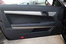 Mercedes-Benz E350 CDI AMG Sport Coupe 2 Former Keepers + Full History + Heated Seats + COMAND - Thumb 41