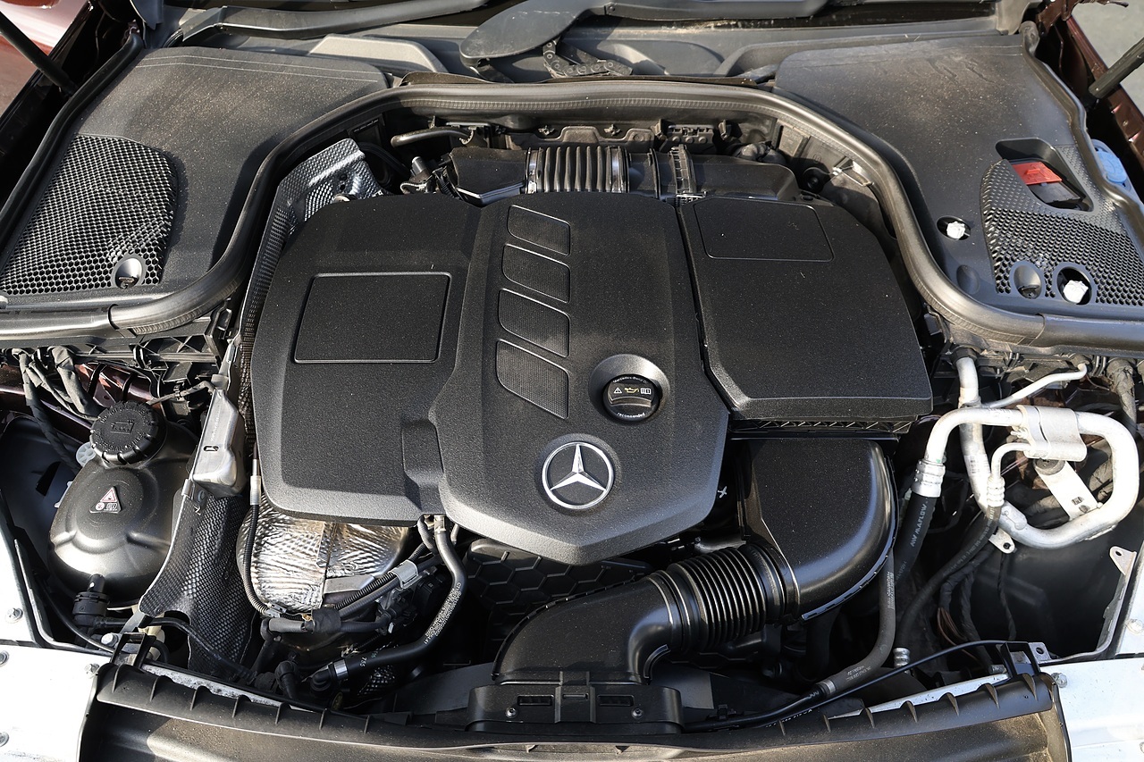 Mercedes-Benz E220d AMG Line Premium Coupe Full Mercedes Main Dealer History + Panoramic Roof - Large 14