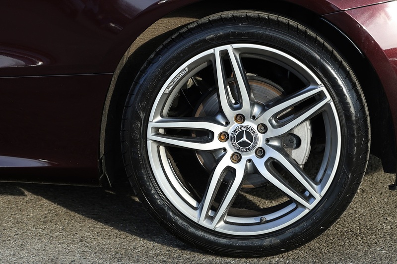 Mercedes-Benz E220d AMG Line Premium Coupe Full Mercedes Main Dealer History + Panoramic Roof Image 23