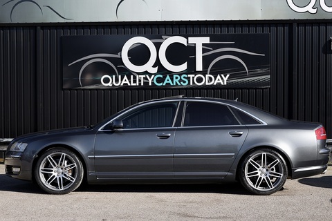 Lady Owner since 2017 + Glass Sunroof