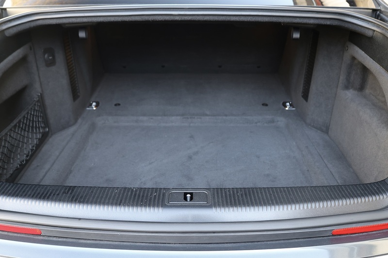 Audi A8 4.2 V8 TDI Sport Lady Owner since 2017 + Glass Sunroof Image 33