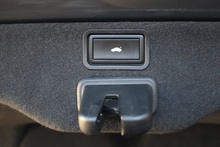 Audi A8 4.2 V8 TDI Sport Lady Owner since 2017 + Glass Sunroof - Thumb 36