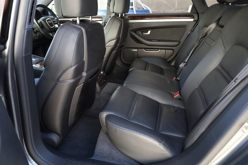 Audi A8 4.2 V8 TDI Sport Lady Owner since 2017 + Glass Sunroof Image 38