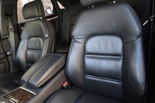 Audi A8 4.2 V8 TDI Sport Lady Owner since 2017 + Glass Sunroof - Thumb 44