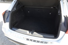 Mercedes-Benz GLA 220d AMG Line Prem+ Full Mercedes Main Dealer History + Pano Roof + CarPlay - Thumb 32