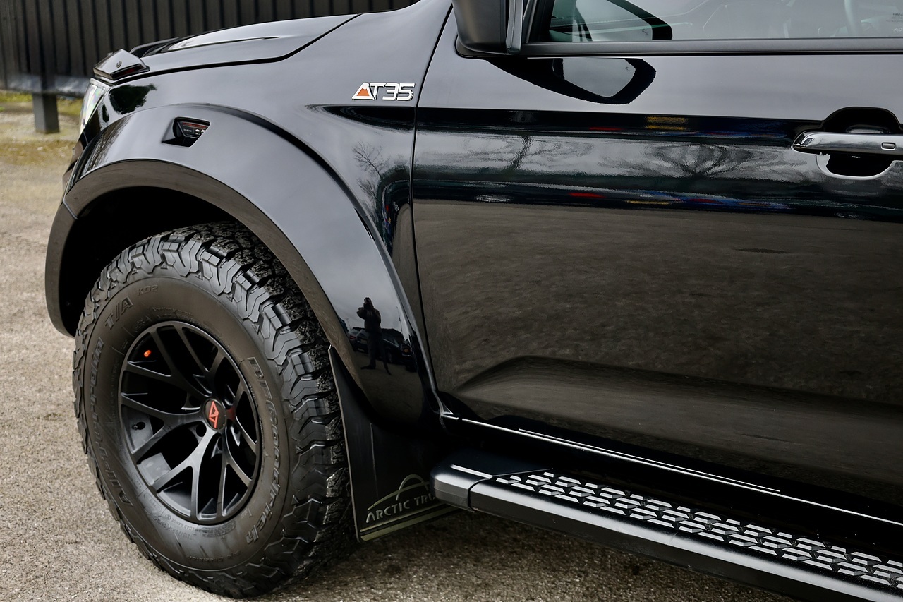 Isuzu D-Max AT35 Arctic Trucks AT 35 + 5 Year Warranty - Large 19