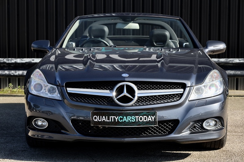 Mercedes-Benz SL 350 3 Former Keepers + 15 Serices + AirScarf Image 3
