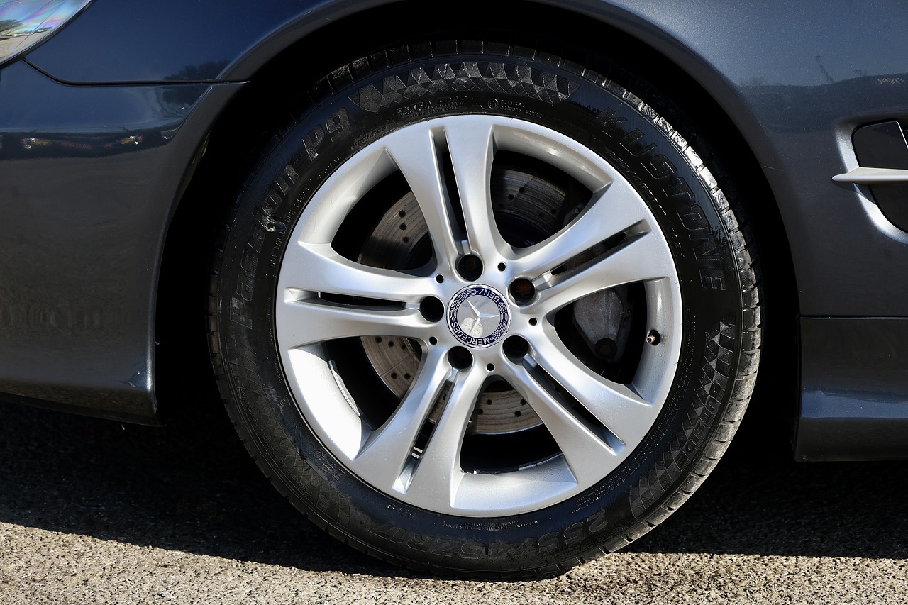 Mercedes-Benz SL 350 3 Former Keepers + 15 Serices + AirScarf - Large 21