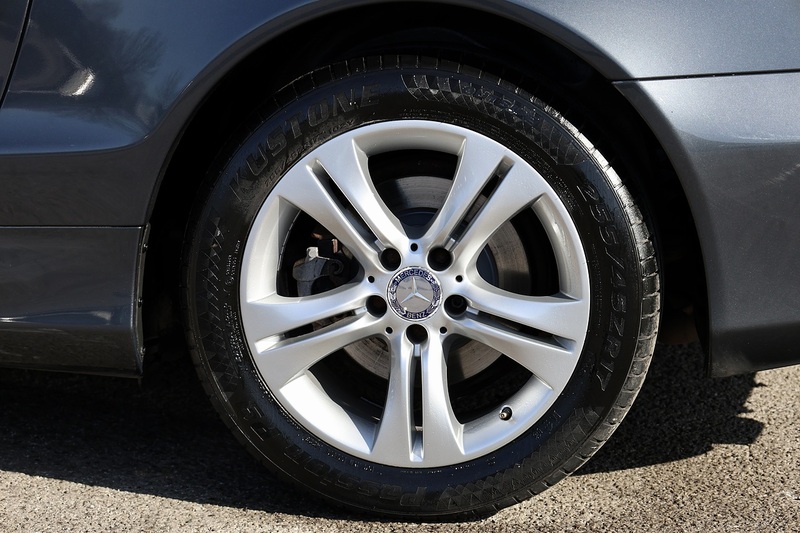 Mercedes-Benz SL 350 3 Former Keepers + 15 Serices + AirScarf Image 20