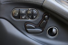 Mercedes-Benz SL 350 3 Former Keepers + 15 Serices + AirScarf - Thumb 28