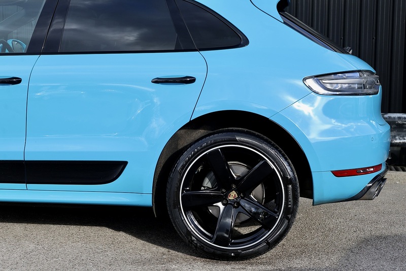 Porsche Macan S 1 Owner + Full Porsche Main Dealer + £20k Cost Options Image 24