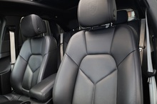 Porsche Macan S 1 Owner + Full Porsche Main Dealer + £20k Cost Options - Thumb 27