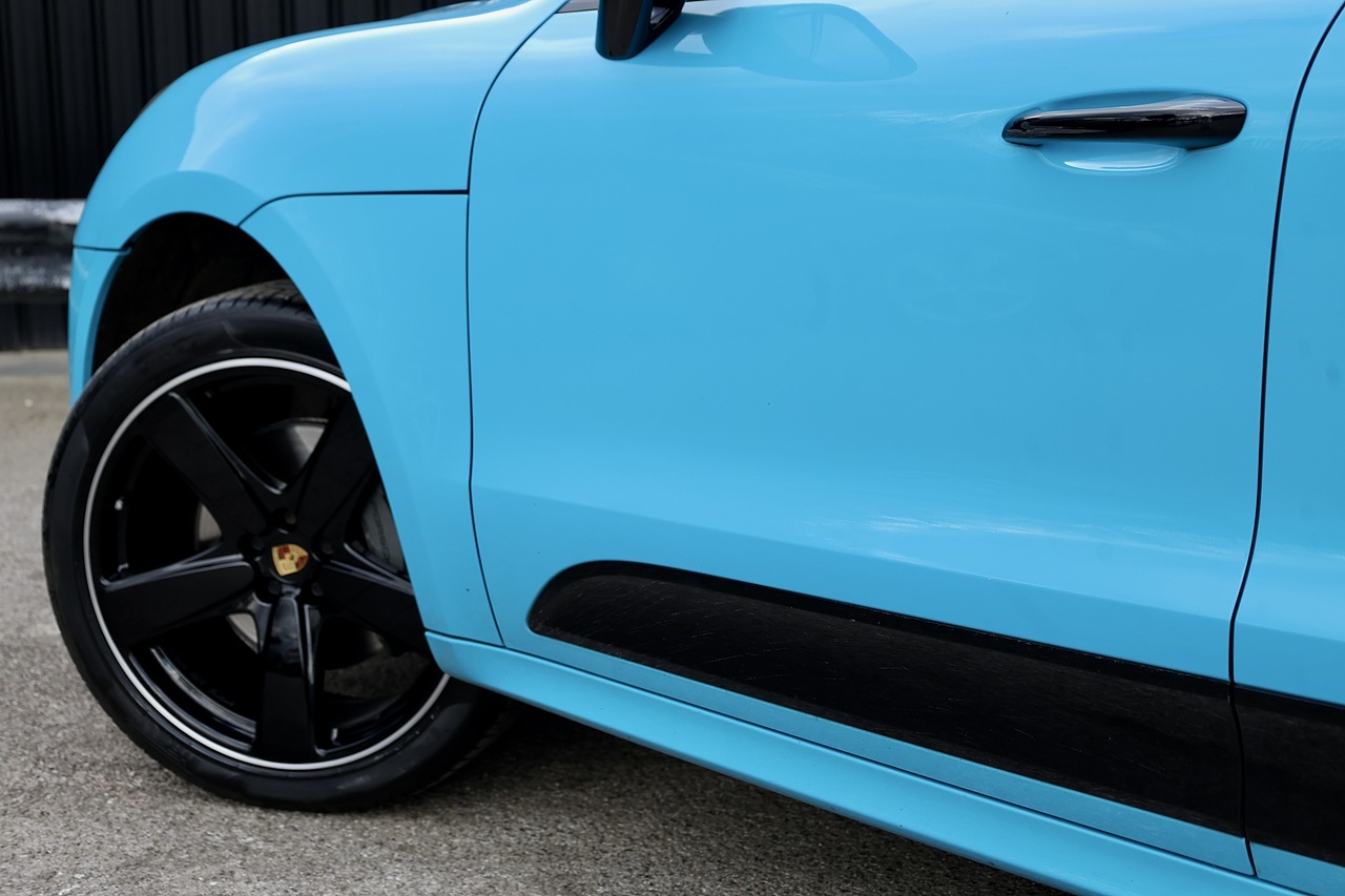 Porsche Macan S 1 Owner + Full Porsche Main Dealer + £20k Cost Options - Large 30