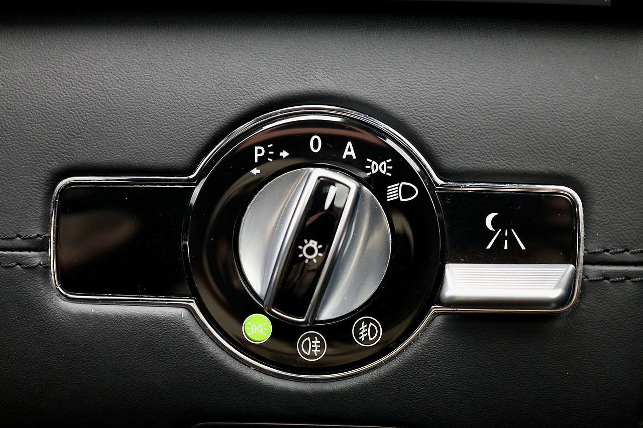 Mercedes-Benz S63L AMG 2 Former Keepers + Full Mercedes Main Dealer History - Large 24