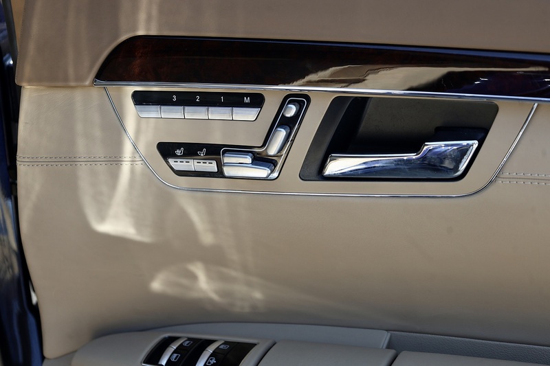Mercedes-Benz S500 L S500 L 5.5 4dr Saloon Automatic Petrol Image 24