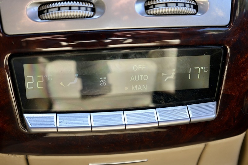 Mercedes-Benz S500 L S500 L 5.5 4dr Saloon Automatic Petrol Image 27
