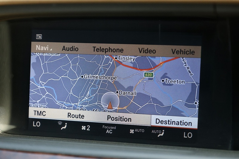 Mercedes-Benz S500 L S500 L 5.5 4dr Saloon Automatic Petrol Image 36