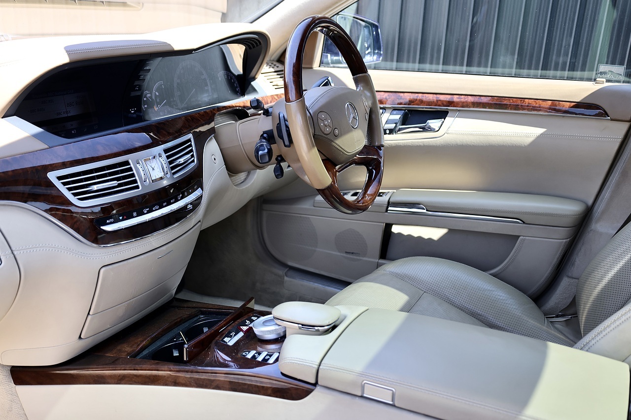 Mercedes-Benz S500 L S500 L 5.5 4dr Saloon Automatic Petrol - Large 11