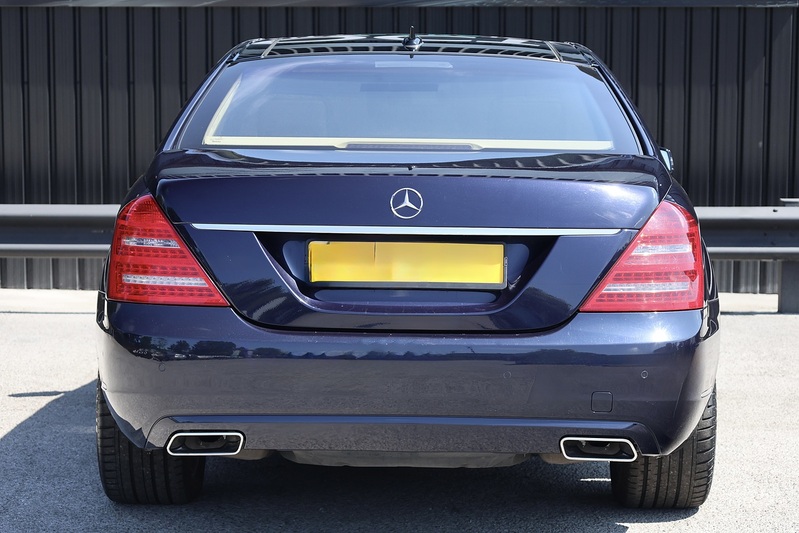 Mercedes-Benz S500 L S500 L 5.5 4dr Saloon Automatic Petrol Image 4