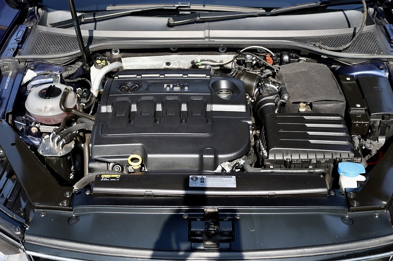 Volkswagen Passat GT Tech 2 Former Keepers + Full History + Panoramic Roof + Virtual Cockpit Image 28