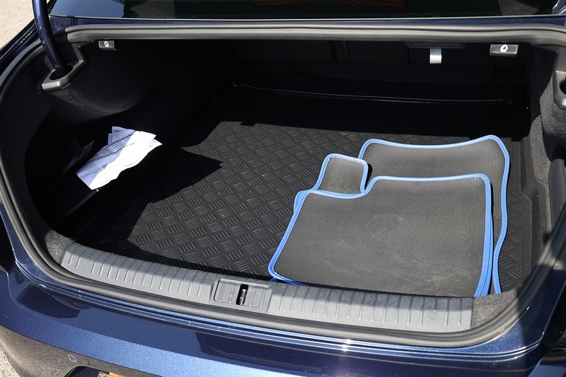 Volkswagen Passat GT Tech 2 Former Keepers + Full History + Panoramic Roof + Virtual Cockpit Image 30