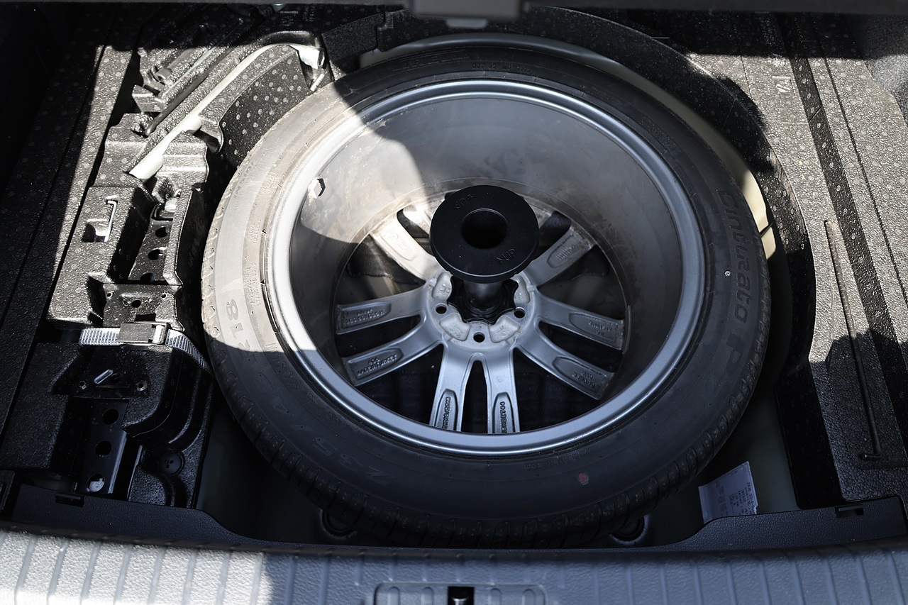 Volkswagen Passat GT Tech 2 Former Keepers + Full History + Panoramic Roof + Virtual Cockpit - Large 32