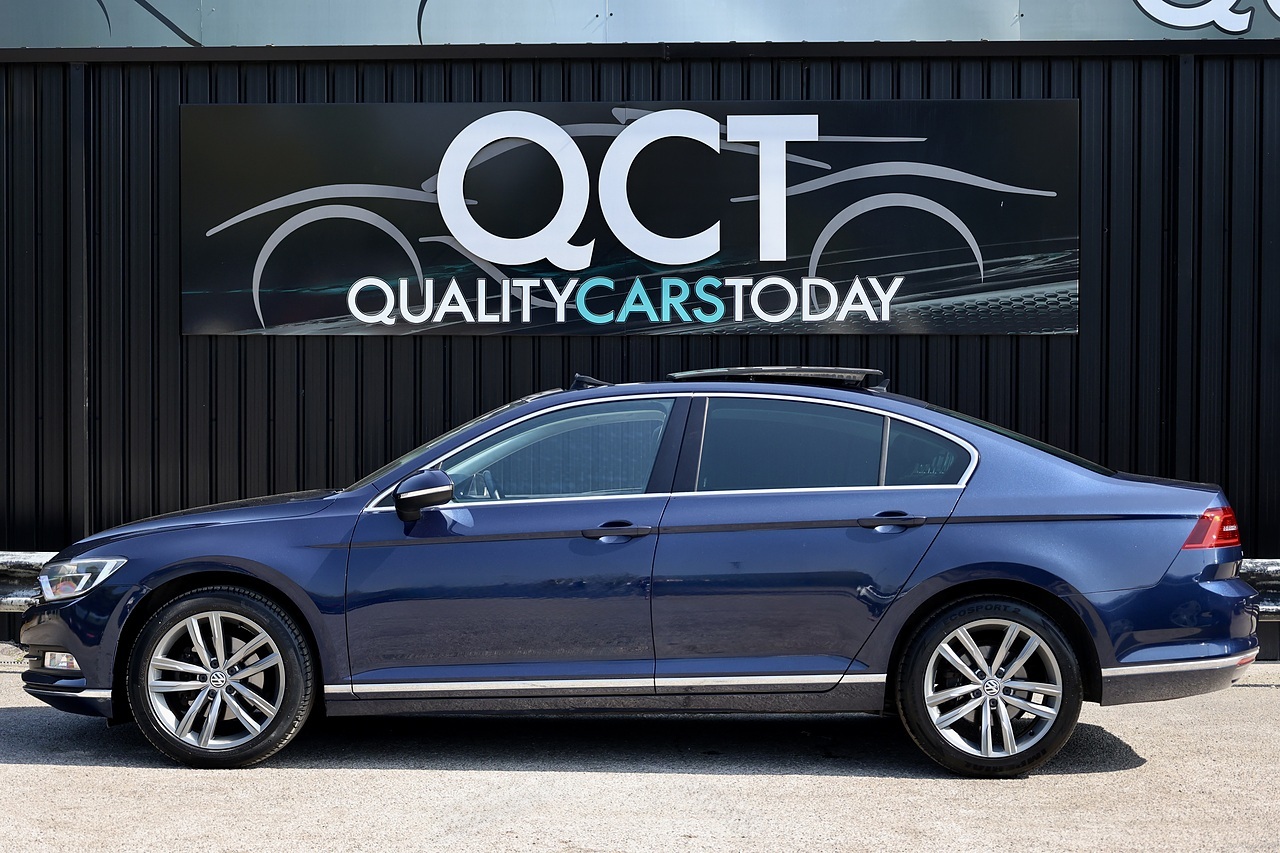 Volkswagen Passat GT Tech 2 Former Keepers + Full History + Panoramic Roof + Virtual Cockpit - Large 1