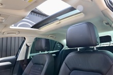 Volkswagen Passat GT Tech 2 Former Keepers + Full History + Panoramic Roof + Virtual Cockpit - Thumb 13