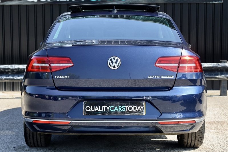 Volkswagen Passat GT Tech 2 Former Keepers + Full History + Panoramic Roof + Virtual Cockpit Image 4