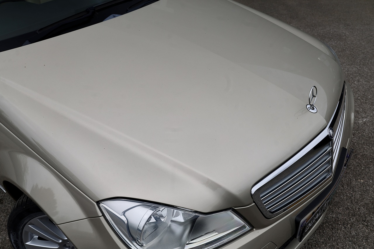 Mercedes-Benz C180 Elegance 2 Former Keepers + Last Owner since 2016 + Rare Spec - Large 6