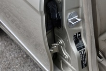 Mercedes-Benz C180 Elegance 2 Former Keepers + Last Owner since 2016 + Rare Spec - Thumb 20