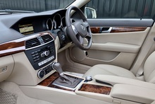 Mercedes-Benz C180 Elegance 2 Former Keepers + Last Owner since 2016 + Rare Spec - Thumb 7