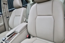 Mercedes-Benz C180 Elegance 2 Former Keepers + Last Owner since 2016 + Rare Spec - Thumb 29