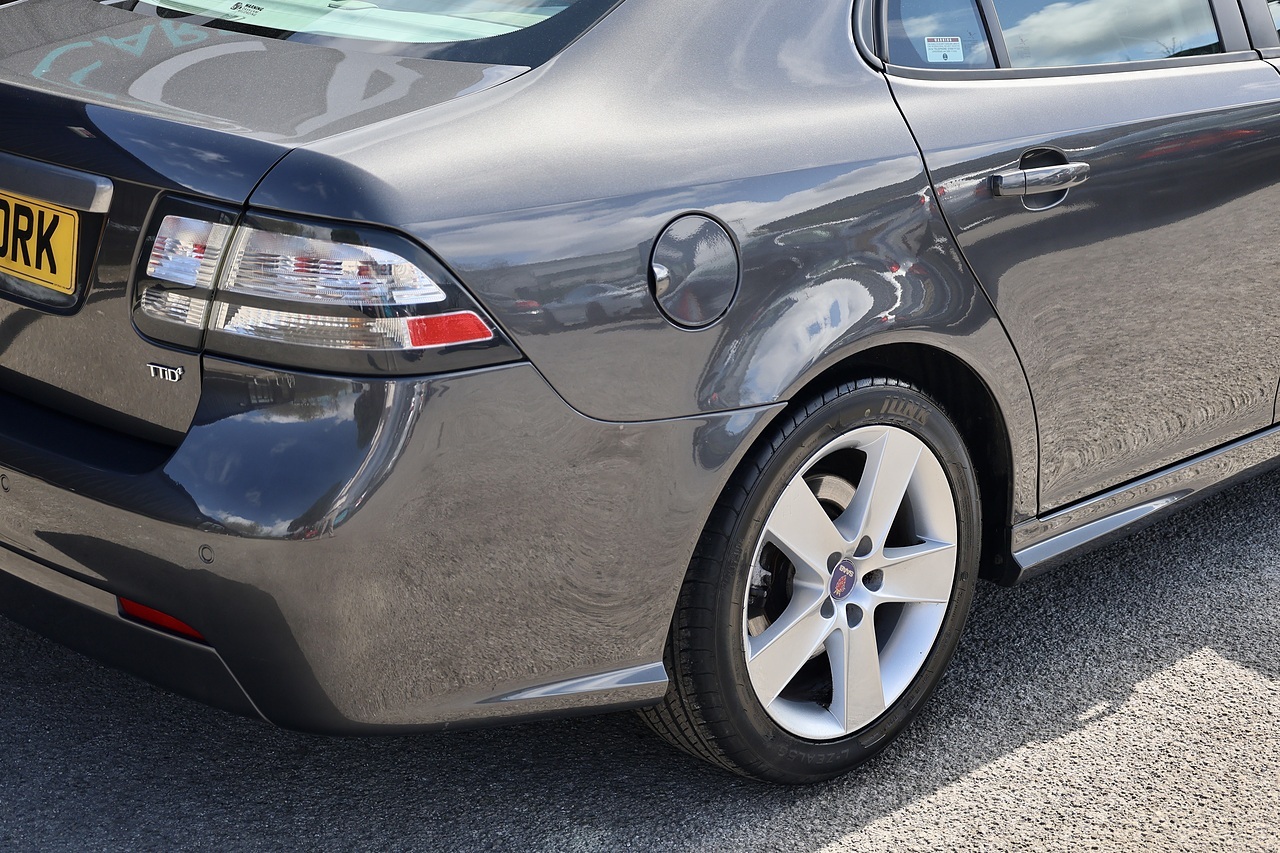 Saab 9-3 Turbo Edition Automatic 2 Former Keepers + Full Service History - Large 20