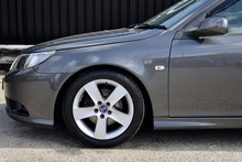 Saab 9-3 Turbo Edition Automatic 2 Former Keepers + Full Service History - Thumb 32