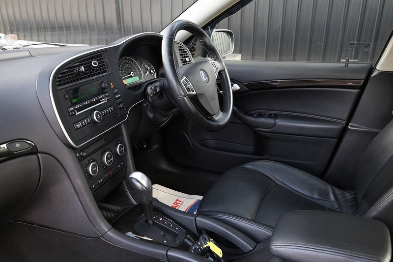 Saab 9-3 Turbo Edition Automatic 2 Former Keepers + Full Service History Image 8