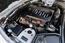 Jaguar XK8 4.2 V8 Coupe + 3 Former Keepers + Exceptional - Thumb 36