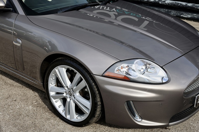 Jaguar XK Portfolio Convertible 2 Former Keepers + Full Service History + Exceptional Image 22