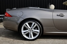 Jaguar XK Portfolio Convertible 2 Former Keepers + Full Service History + Exceptional - Thumb 20