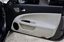 Jaguar XK Portfolio Convertible 2 Former Keepers + Full Service History + Exceptional - Thumb 25