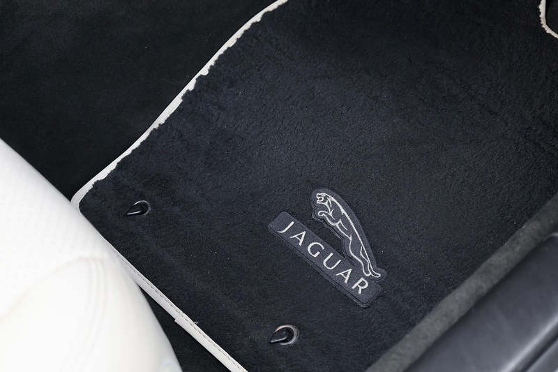 Jaguar XK Portfolio Convertible 2 Former Keepers + Full Service History + Exceptional Image 26