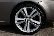 Jaguar XK Portfolio Convertible 2 Former Keepers + Full Service History + Exceptional - Thumb 32